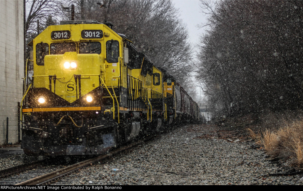 SU 99 westbound approaching River Road in a snow squall 